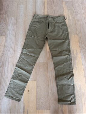 RHONE Khaki Chinos